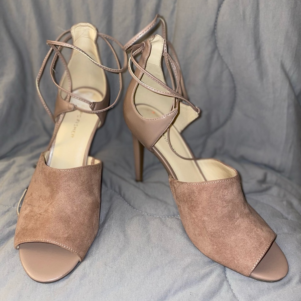 Downsizing Sale: New Marc Fisher Lace Up Cutout Heels Sz10